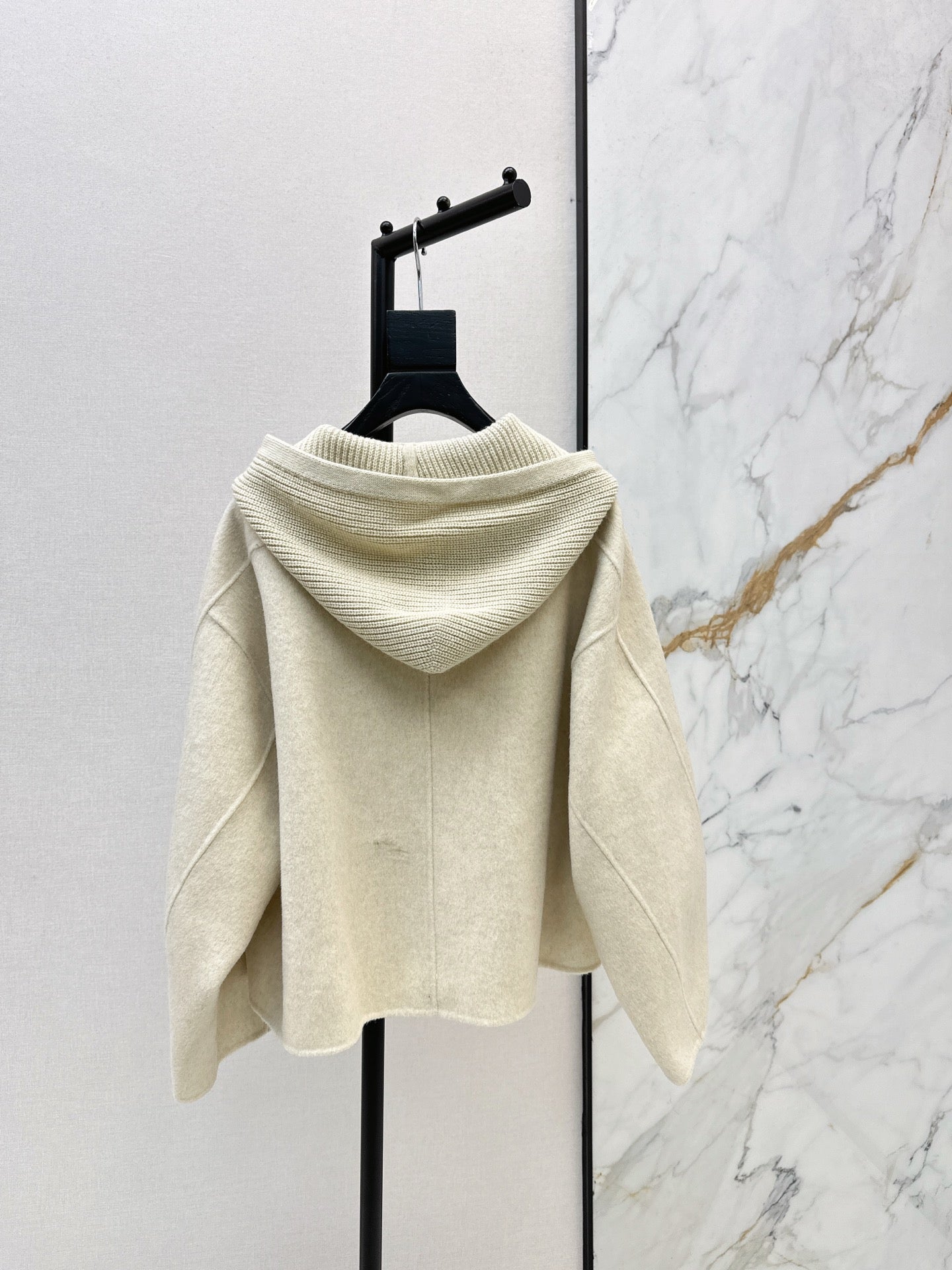 Loro NEW woolen coat