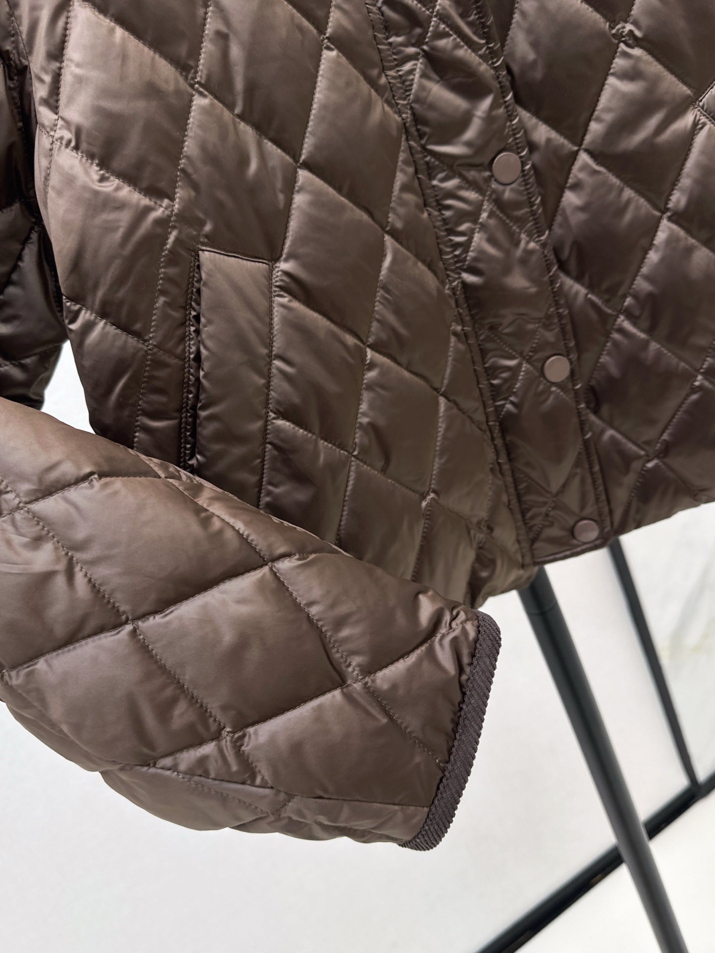 Brune NEW Down jacket
