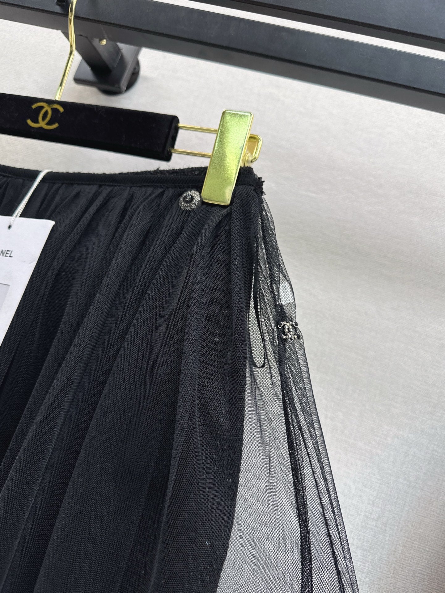 Chan NEW woven skirt and mesh skirt set