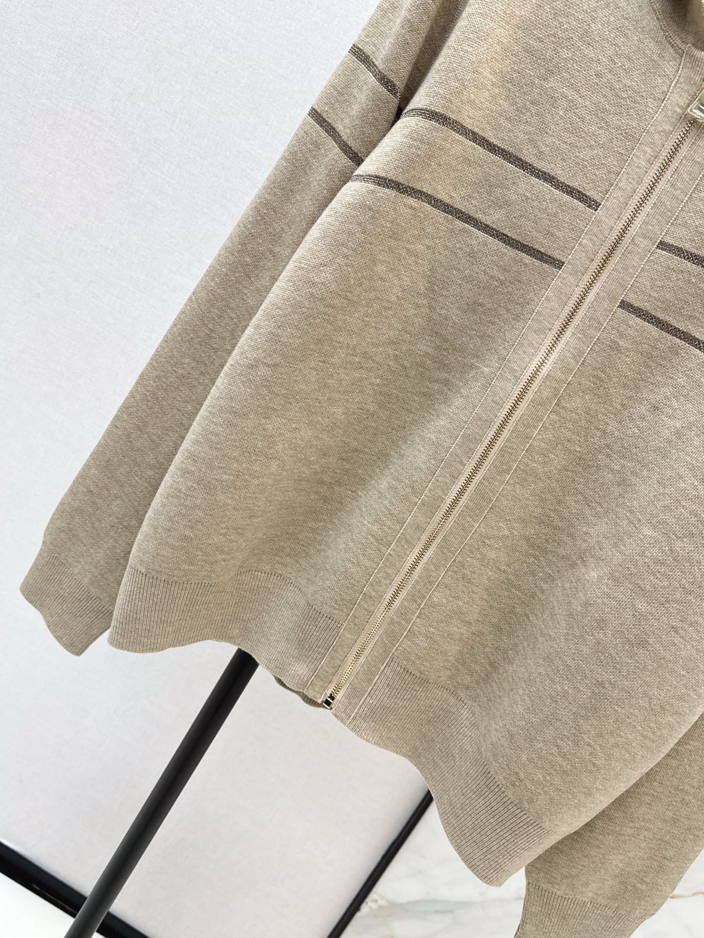 CD NEW Reversible Hooded Jacket