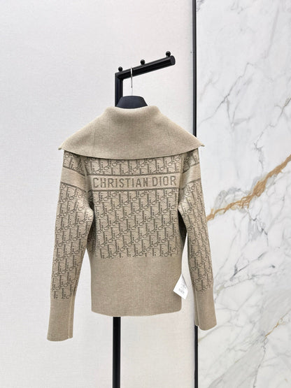 CD NEW Reversible  Jacket