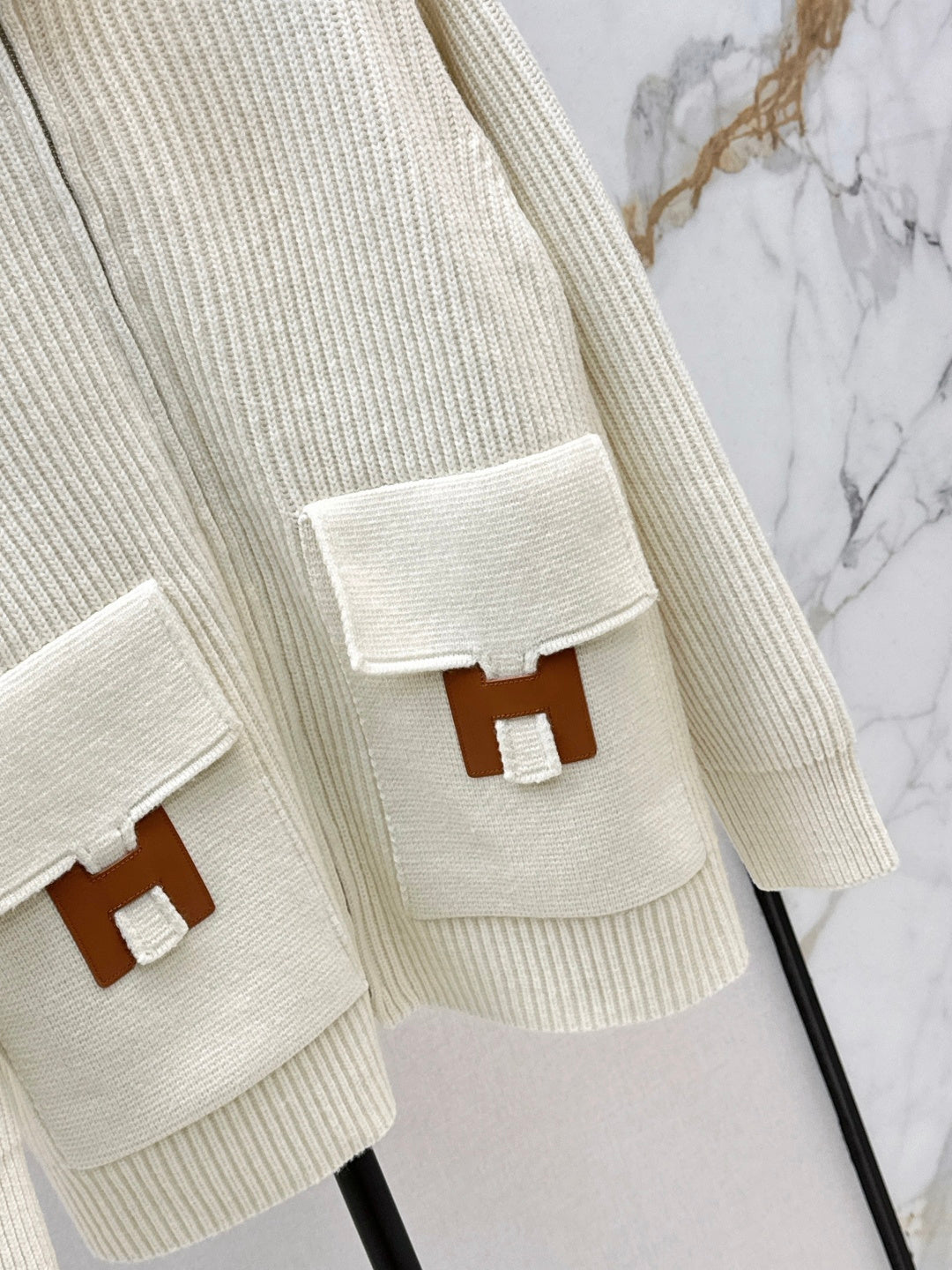 Herm 25 NEW Cashmere sweater