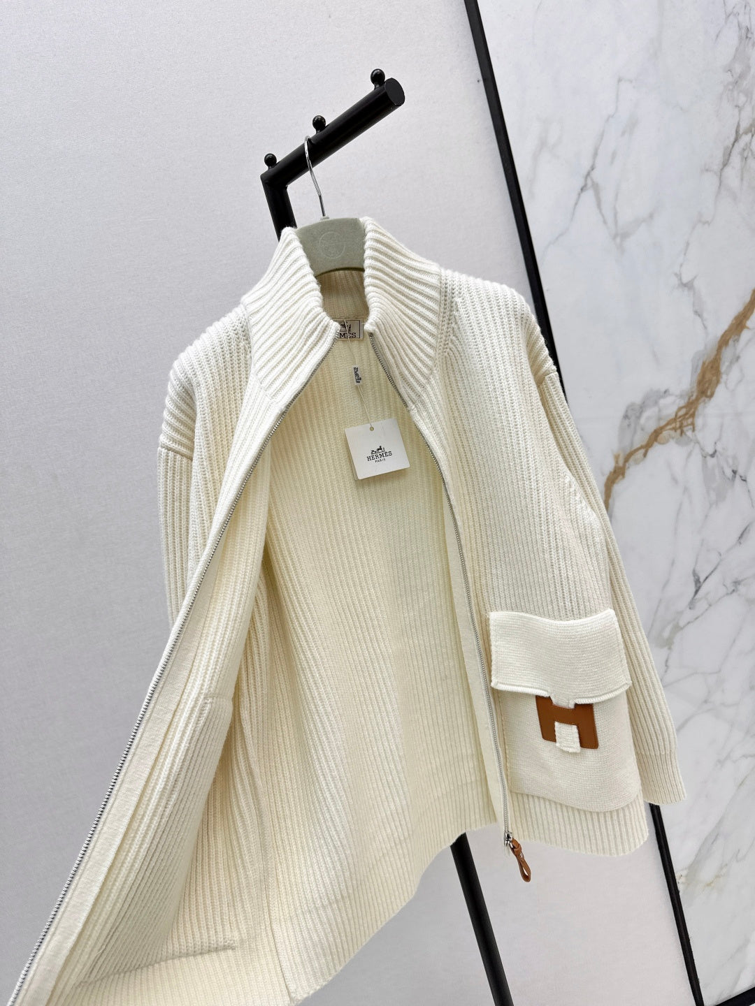 Herm 25 NEW Cashmere sweater